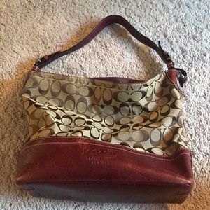 Coach Bucket Bag